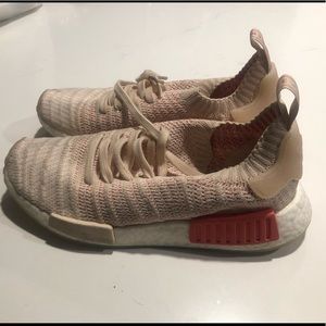 Size 8.5 women’s adidas primeknit boost